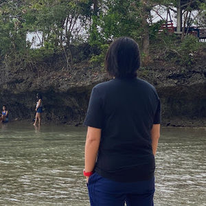 Meet your Posher, Thet